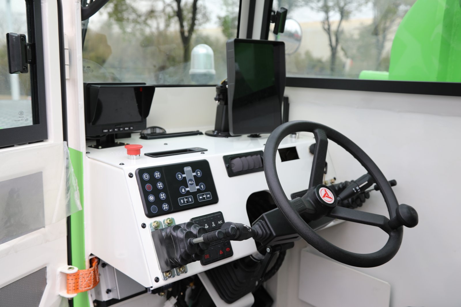 Sany SIC130EV 13.6T Electric Industrial Crane - Sany Crane